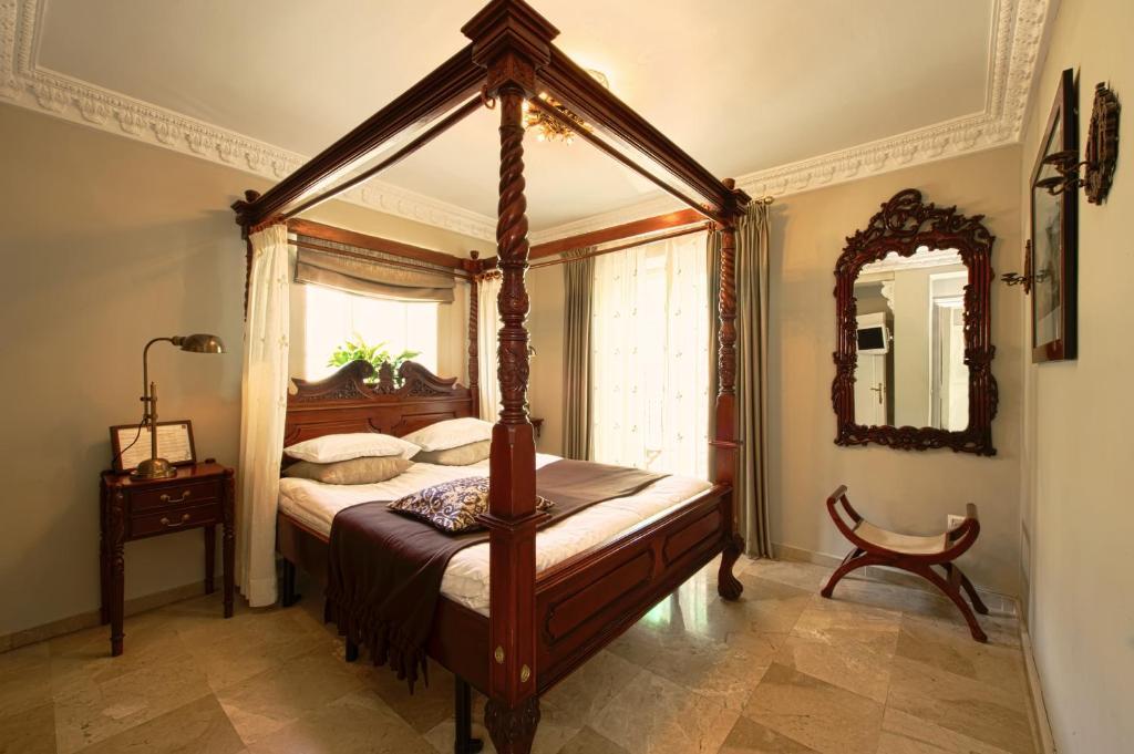 The Town House (Adults Only) Marbella Exterior foto